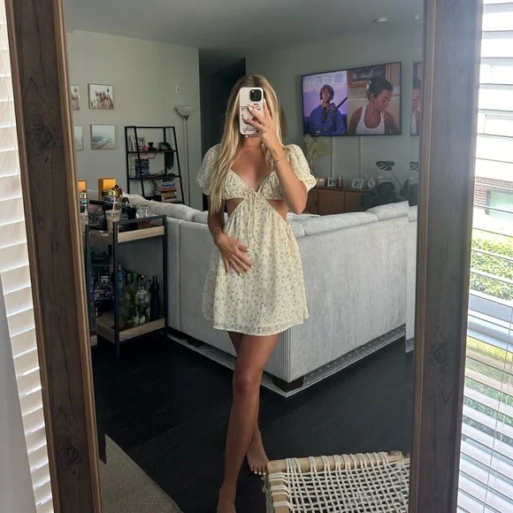 Sabo Skirt Kenny Cutout Daisy Flower Dress.